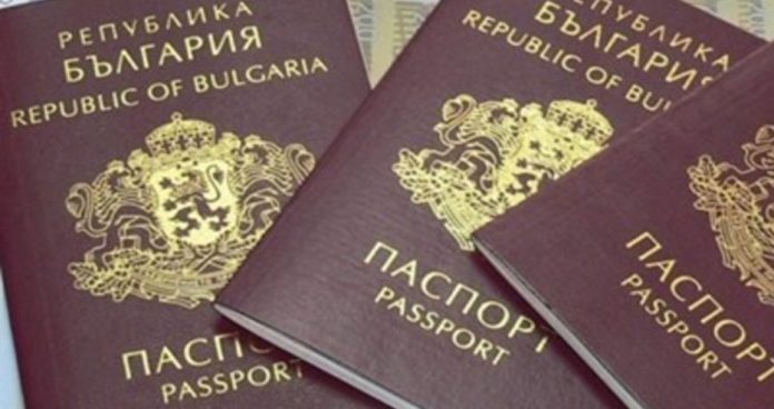 Канада маха визите за българи от 1 декември