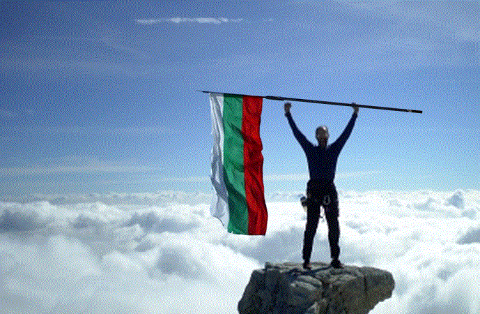 Кои от успелите българи са ангажирани директно или индиректно със съдбата на родината?