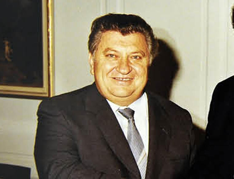 Той беше търговецът от най-висока класа, който осъществи най-големите сделки на България по времето на социализма