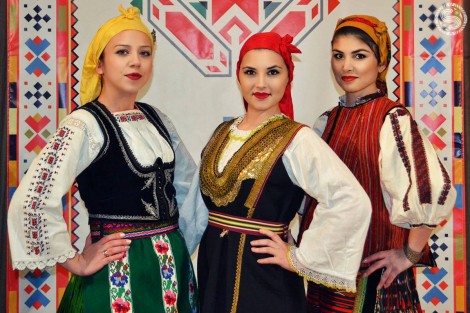 Показват автентични носии в Археологическия музей във Варна