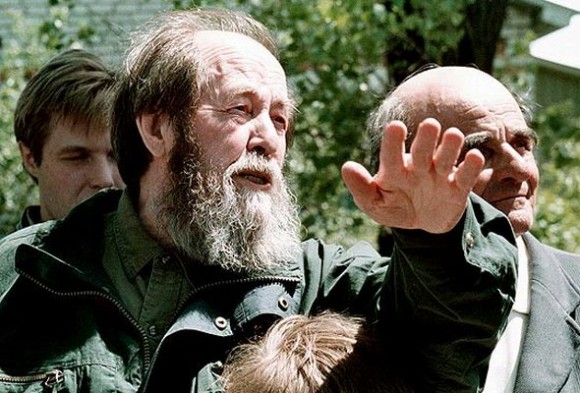 Солженицин: Ограбват ни най-ценното, което имаме: нашия вътрешен живот