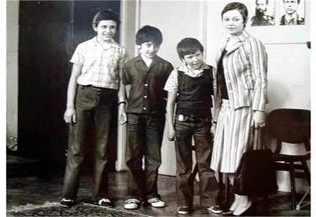 Децата от „Войната на таралежите“ над-40 години по-късно